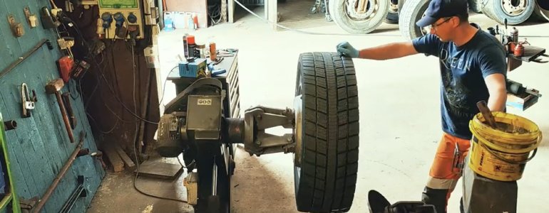 Zoom sur le recreusage : prolonger la vie des pneus, réduire notre impact